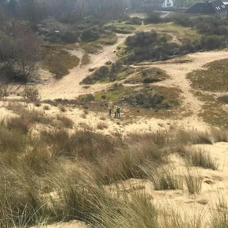 By The Beach, Cleaning Included Lägenhet